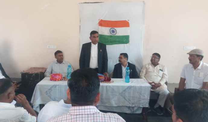 वीडियो न्यूज़ : नीमकाथाना में कांग्रेस विधि विभाग की बैठक : विधायक आवास पर कांग्रेस पदाधिकारियों का स्वागत, संगठन को मजबूत करने पर जोर दिया