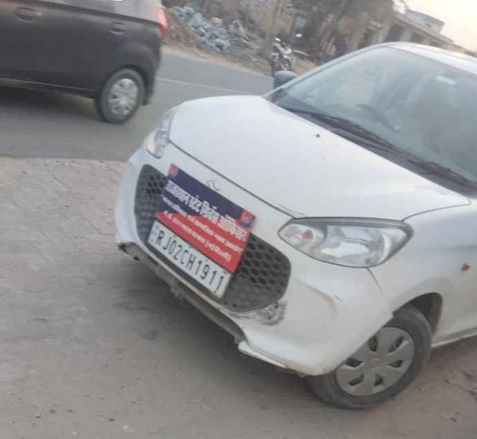 नीमकाथाना के क्रेशर मालिकों से फर्जी वसूली का मामला : क्रेशर बंद करवाने की धमकी देकर वसूले रुपए, माइनिंग एसोसिएशन ने चार आरोपियों को पकड़कर पुलिस को सौंपा