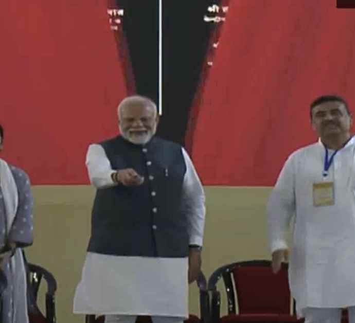 वीडियो लाइव : पीएम बोले - TMC लोगो से दुश्मनी निकाल रही : बंगाल में पीएम ने कहा -पाकिस्तान समझ ले, भारत पर अब आतंकी हमला हुआ तो बड़ी कीमत चुकानी पड़ेगी