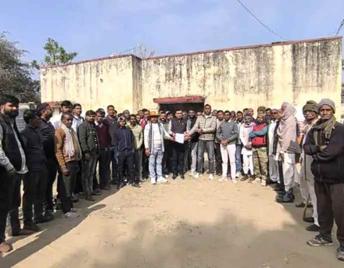 जसवंतनगर के ग्रामीणों का विरोध: ग्रामीणों ने तहसीलदार को ज्ञापन सौंपकर काली पहाड़ी में शामिल करने की मांग की, दी आन्दोलन की चेतावनी