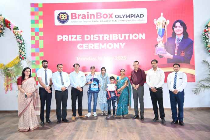 i30 टैलेंट सर्च 2025 पुरस्कार वितरण : टॉप 100 स्टूडेंट्स को स्वर्ण पदक, विद्यालय बैग और उपहार कूपन प्रदान कर किया सम्मानित, 5 सेंटर्स पर हुआ था आयोजन