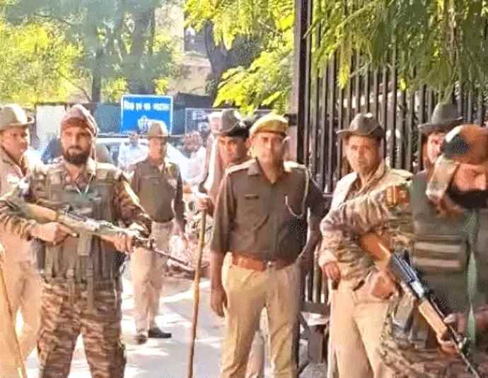 राजस्थान हाईकोर्ट को मिली बम से उड़ाने की धमकी : पुलिस ने परिसर को खाली करवाया, कोटा में कलेक्ट्रेट को भी मिली धमकी, आमजन और वाहनों की एंट्री बंद