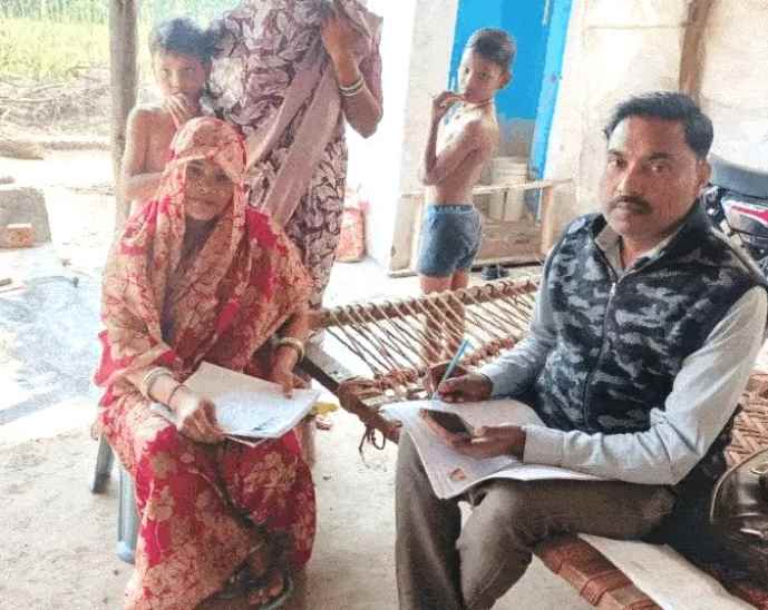 लापरवाही बरतने पर तीन शिक्षक निलंबित : मतदाता सूची का विशेष गहन पुनरीक्षण कार्य में लापरवाही बरतने पर जिला कलेक्टर ने की कार्रवाई