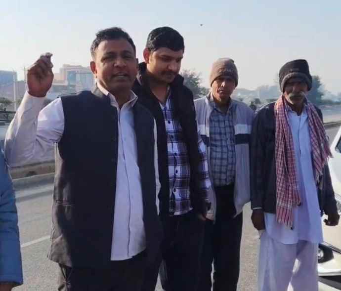 वीडियो न्यूज़ : दिल्ली महारैली रैली के लिए कांग्रेस कार्यकर्ता रवाना : नीमकाथाना से अलग - अलग जत्थों में हुए रवाना,  कहा -मजबूती से लोकत्रंत की रक्षा के लिए लड़ेंगे