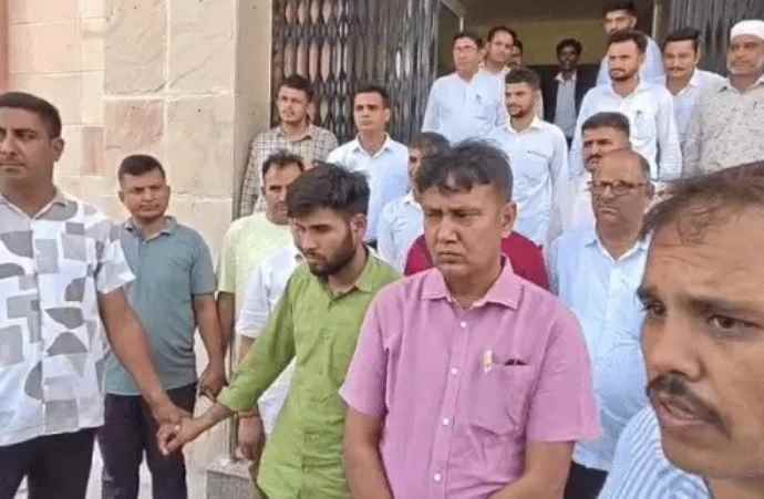 बीज निगम डायरेक्टर समेत 6 आरोपी रिमांड पर : एसीबी ने अब तक 2.44 करोड़ रुपए किए जब्त, डायरेक्टर जुगल किशोर समेत 6 आरोपी 5 दिन के रिमांड पर