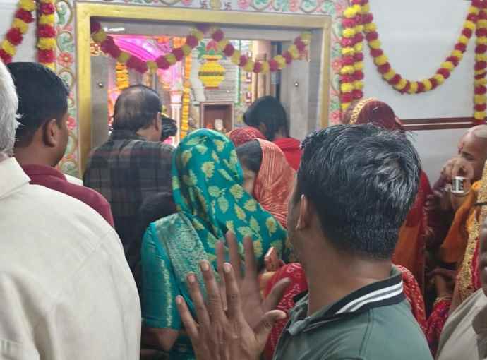 वीडियो न्यूज़ : भगवान नृसिंह की जयंती का भव्य आयोजन : नीमकाथाना के श्री नृसिंह मंदिर में श्रद्धा और उल्लास के साथ मनाया भगवान का प्राकट्य उत्सव