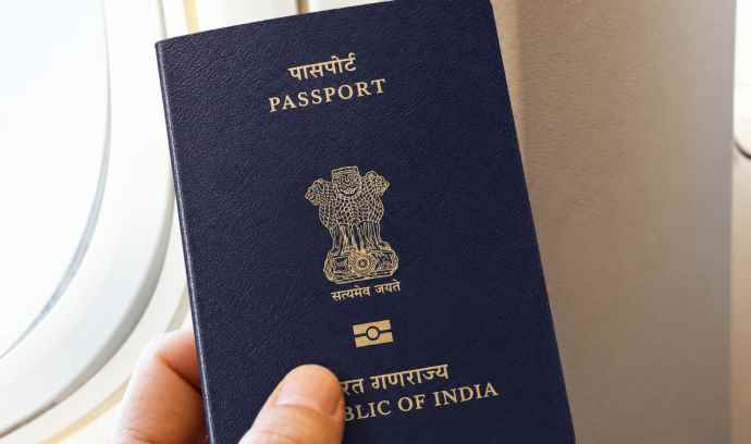सरकार ने बढ़ाई पासपोर्ट की आवेदन फीस : सरकार ने बढ़ाई पासपोर्ट की आवेदन फीस,  तत्काल के लिए अब 5,000 रुपए देने होंगे