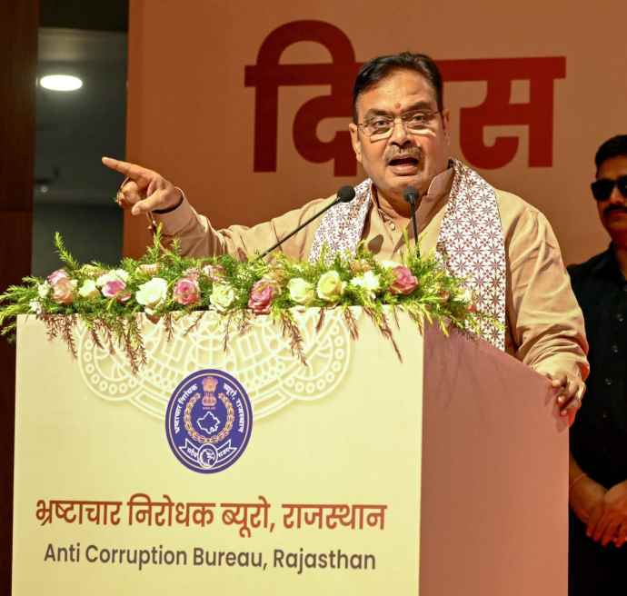 सीएम बोले - भगवान आपको देख रहा है : ACB स्थापना दिवस पर कहा - भ्रष्टाचारी की अंत में बुरी दुर्दशा होती है , बेटा भी  बुढ़ापे में पानी नहीं पिलाएगा