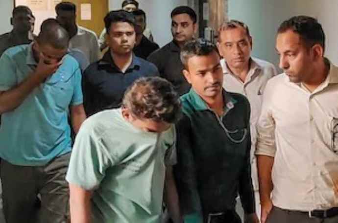 NEET-UG 2026 एग्जाम पेपर लीक मामला : कोर्ट से सीबीआई को आरोपियों की 7 दिन की मिली हिरासत, सीबीआई दो और आरोपियों को गिरफ्तार किया