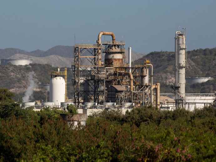 भारत के पास 25 दिनों का क्रूड ऑयल : इजराइल-ईरान जंग के कारण इम्पोर्ट रूट बंद, सरकार अभी पेट्रोल-डीजल के दाम नहीं बढ़ाएगी