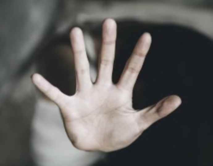 बीजेपी नेता पर बलात्कार का केस दर्ज : आरोपी ने चाकू की नोंक पर किया बलात्कार, बोला- मेरा कोई कुछ नहीं बिगाड़ सकता