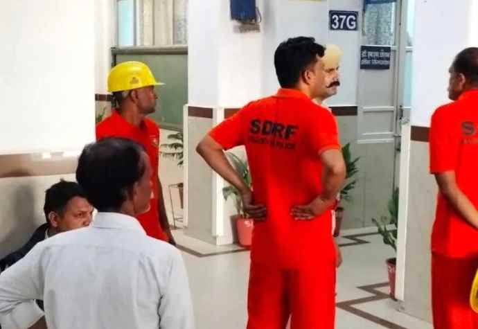 SMS अस्पताल को बम से उड़ाने की धमकी : आरोपी ने 40 करोड़ मांगे, नहीं देने पर ब्लास्ट की दी चेतावनी, पुलिस ने हरियाणा से किया डिटेन