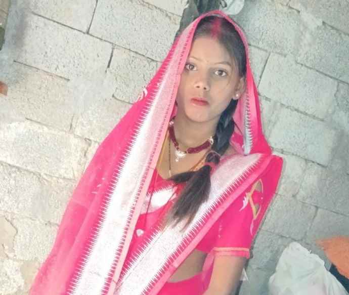 वीडियो न्यूज़ : नीमकाथाना में नवविवाहिता की आत्महत्या : इसी 26 नवंबर को हुई थी शादी, परिचित ने करवाई थी शादी, पुलिस मामले की जाँच में जुटी