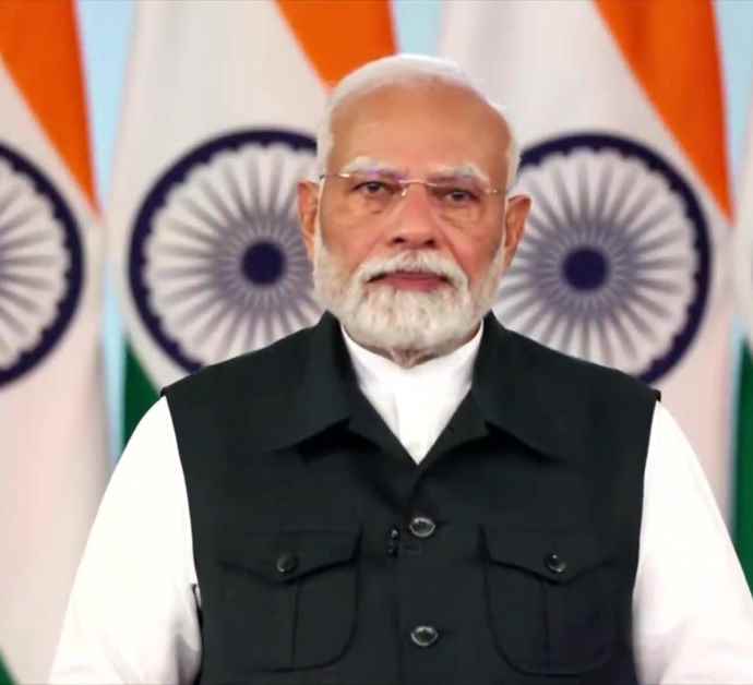 पीएम मोदी आज रात देश को करेंगे संबोधित : प्रधानमंत्री रात 8.30 बजे करेंगे देश को संबोधित, कल मोदी सरकार परिसीमन वाला बिल नही करवा पाई थी पास
