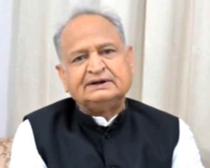 पूर्व सीएम गहलोत का भाजपा पर बड़ा आरोप : गहलोत बोले- ‘कन्हैयालाल के हत्यारे BJP कार्यकर्ता थे, इसलिए सजा नहीं होने दे रही पार्टी’