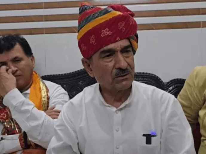 वीडियो लाइव : भाजपा प्रदेशाध्यक्ष राठौड़ का बड़ा दावा : बोले - पाकिस्तान के परमाणु संयंत्र में लीकेज शुरू हुआ तो गिड़गिड़ाया, दुनिया से युद्द रुकवाने की प्रार्थना करने लगा