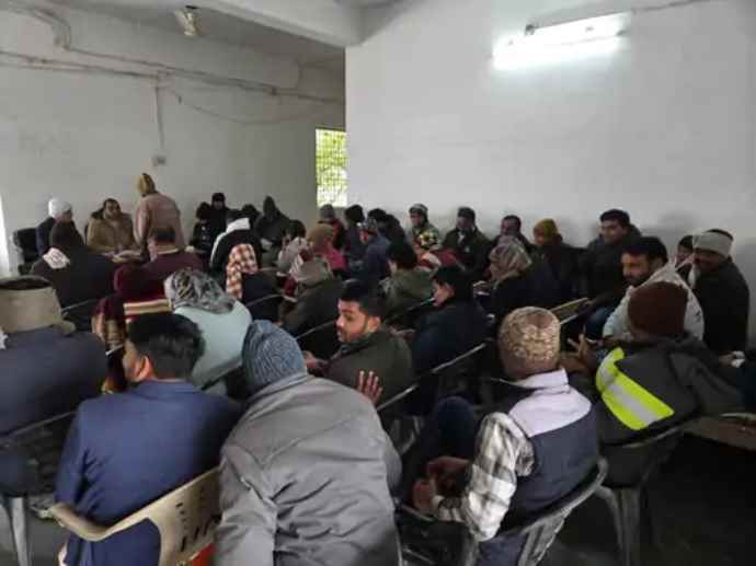 लहार एसडीएम ने ली राजस्व कार्यों की समीक्षा बैठक : नामांतरण, बंटवारे के लंबित प्रकरणों, सीमांकनों और इंद्राज दुरुस्ती सहित अन्य मामलों पर चर्चा, लंबित शिकायतों पर जताई नाराजगी