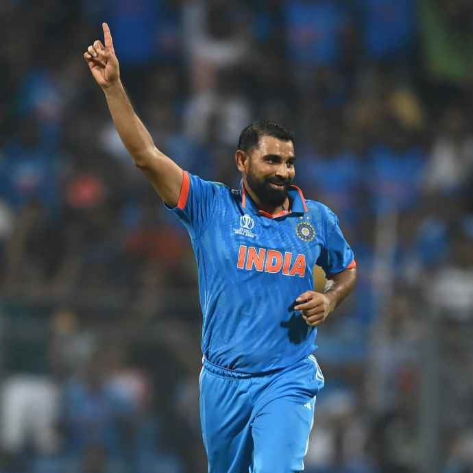 चैंपियंस ट्रॉफी के लिए भारतीय टीम का ऐलान : एक साल बाद मोहम्मद  शमी की वापसी, 4 ऑलराउंडर शामिल , जसप्रीत बुमराह भी टीम में शामिल