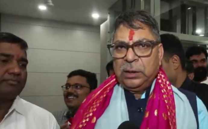 वीडियो न्यूज : पुनिया जन्मदिन पर जमकर कांग्रेस पर गरजे : पुनिया का कांग्रेस की 1 नवंबर की रैली पर तंज, बोले - वो खुद विदेशी ताकतों के हाथ में खेल रहे