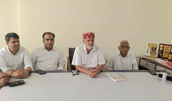वीडियो न्यूज : नीमकाथाना में निकाय चुनाव के लिए कांग्रेस ने कसी कमर : कांग्रेस जिलाध्यक्ष घसिया ने किया बोर्ड बनाने का दावा, बोले - जनता बदला लेने को तैयार बैठी