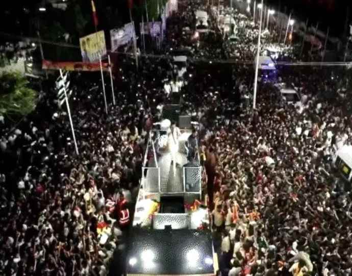 एक्टर विजय की रैली में भगदड़ : भगदड़ में 31 की मौत,  58 लोगों को अस्पताल में करवाया भर्ती, पीएम मोदी ने जताया दुख