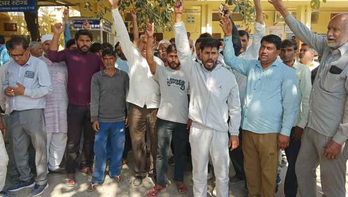 वीडियो न्यूज़ : नीमकाथाना में संदिग्ध परिस्थितियों में युवक की मौत : भूदोली गांव में युवक की धुलंडी पर मौत, परिजनों ने लगाया हत्या का आरोप, पुलिस जाँच में जुटी