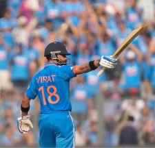 लाइव अपडेट : भारत ने न्यूजीलेंड को 398 का लक्ष्य दिया : विराट कोहली का वनडे करियर का 50वां शतक ,  मैं बहुत खुश हूं कि वह युवा लड़का एक 'विराट' खिलाड़ी बन गया:- सचिन